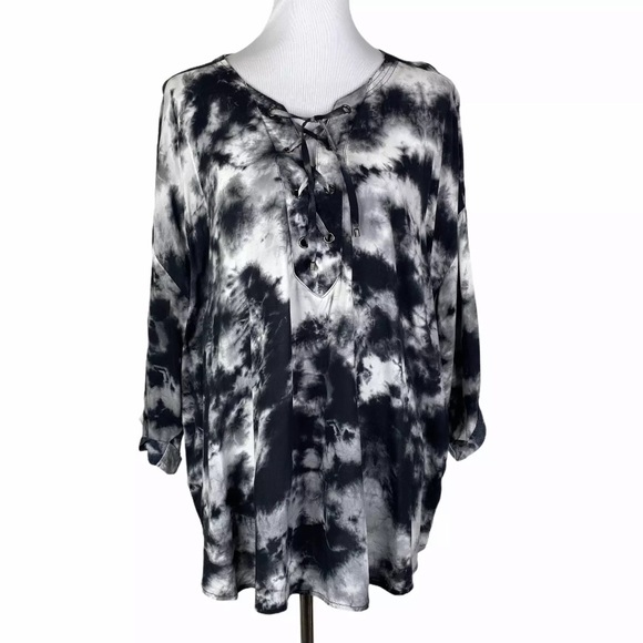a.n.a. Top Tie-Dyed Boho Tunic Top Lace Up Neckline Sz. 1X - Picture 1 of 9